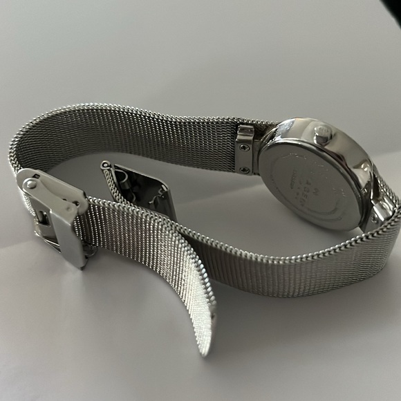 Vintage Skagen Denmark Stainless Steel with Diamond Dial Watch - Picture 6 of 11